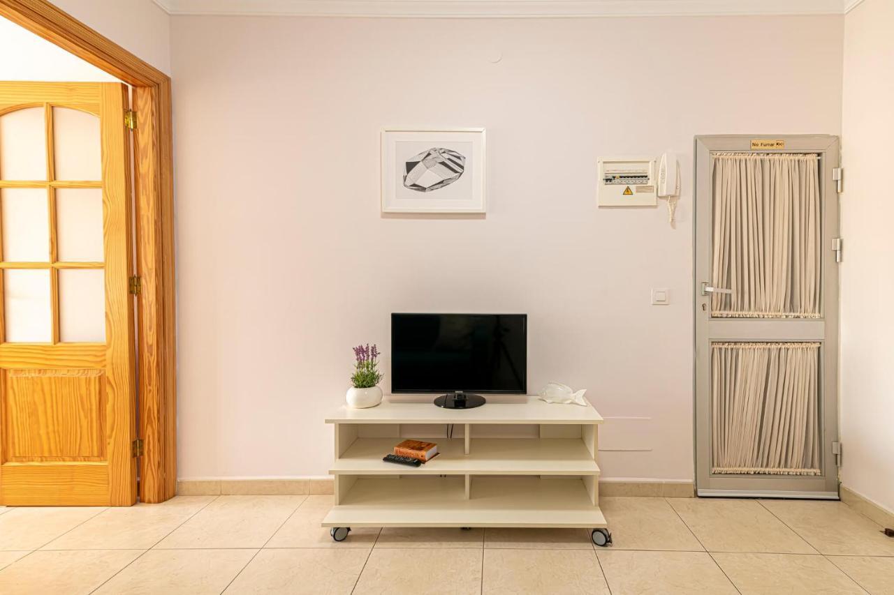 Apartamentos En El Centro De Los Cristianos Arona  Eksteriør billede